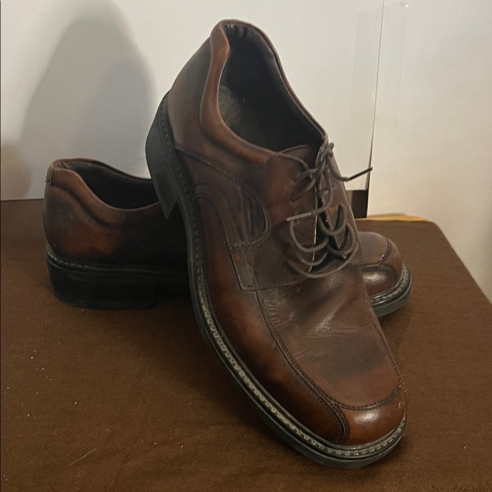 😄Vintage Italian leather dress shoes Bass 12M